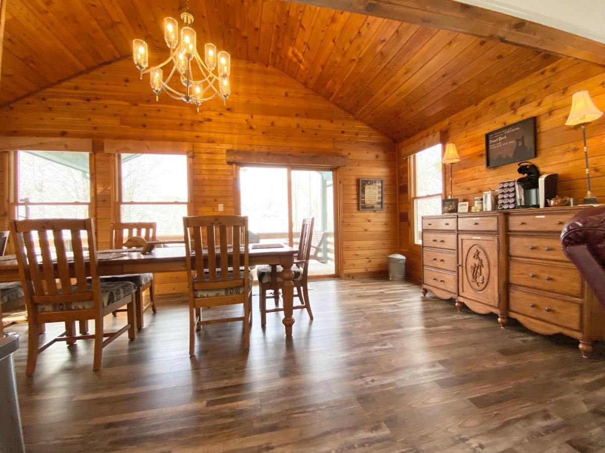 Bella Vita - Pet Friendly Cabin Мегги-Вэлли Экстерьер фото